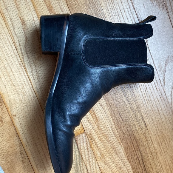 Loeffler Randall - Picture 4 of 5